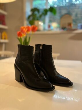 Marni Black Leather Square-Toe Ankle Boots with Block Heel